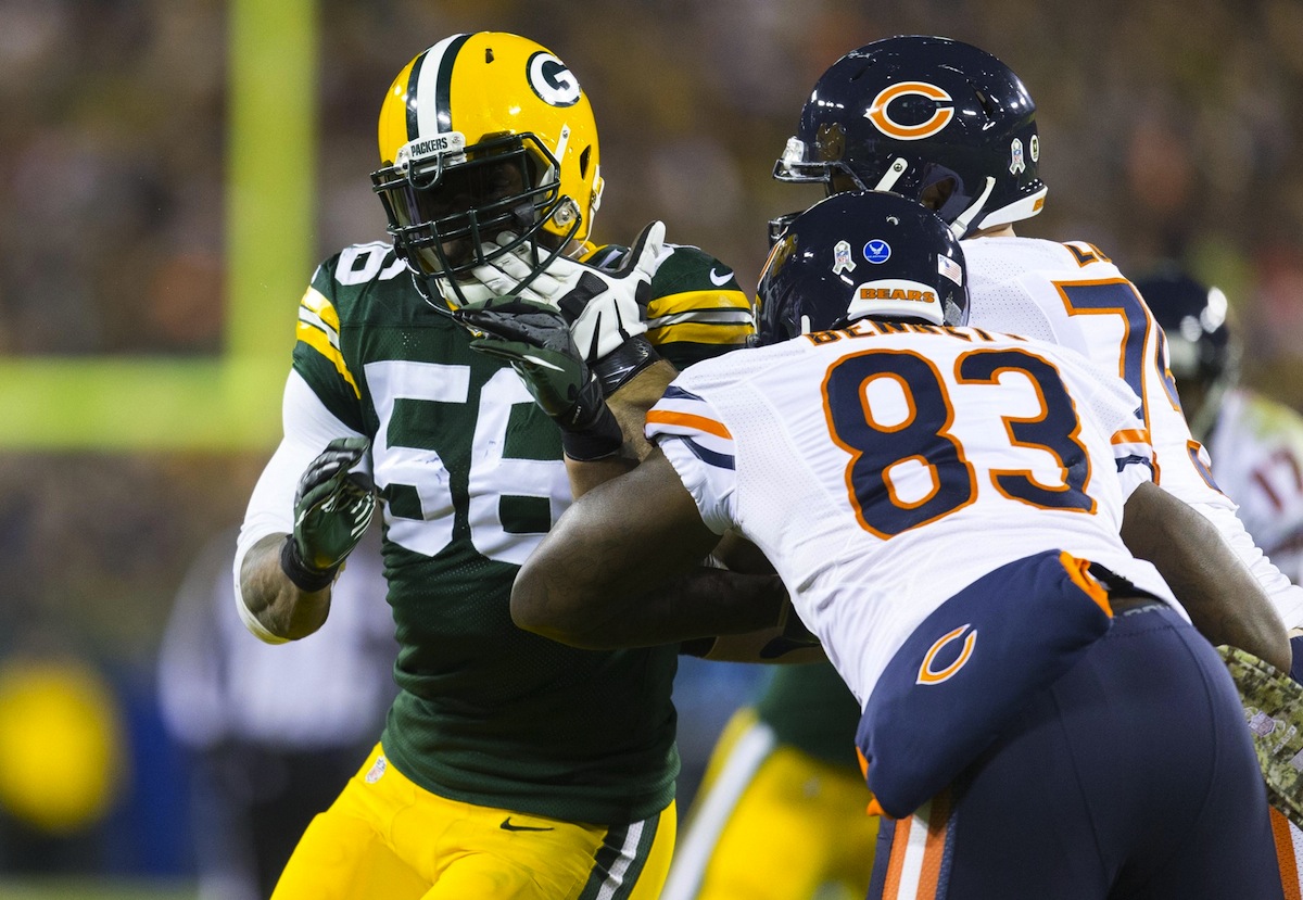 Green Bay Packers linebacker Julius Peppers by Jeff Hanisch—USA TODAY Sports.