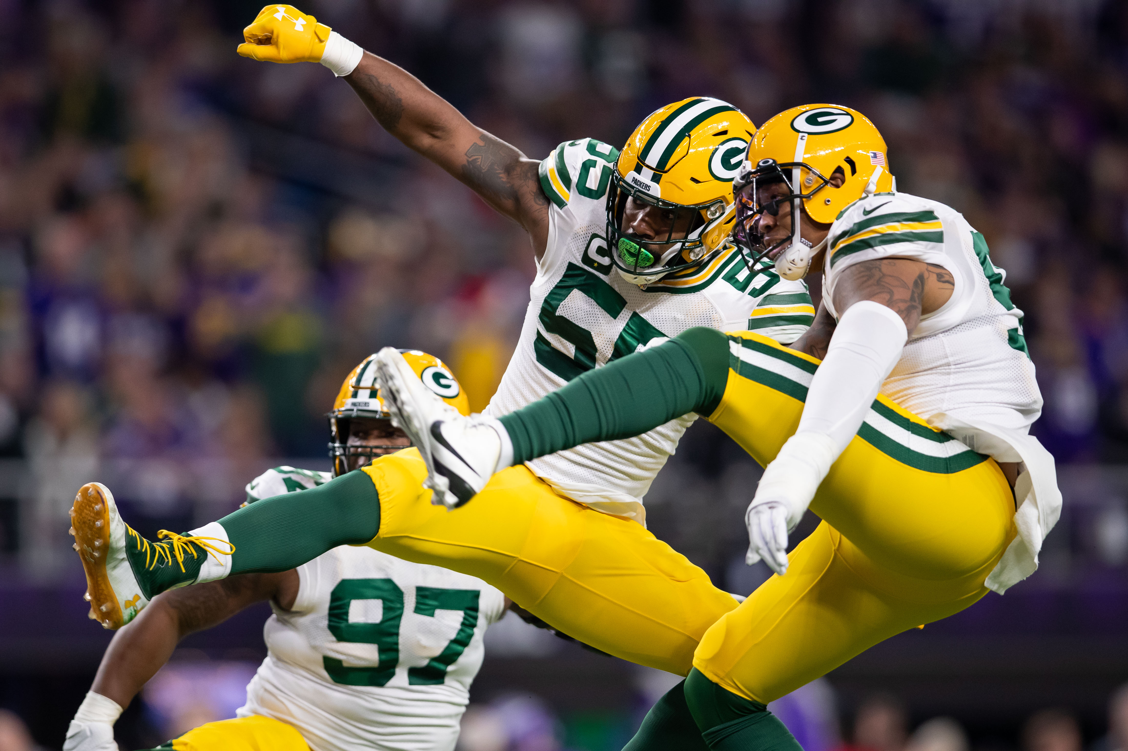 Gut Reactions: Lifeless Packers embarrassed by Vikings