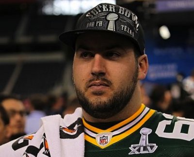 Evan Dietrich-Smith Leaves Green Bay for Tampa Bay