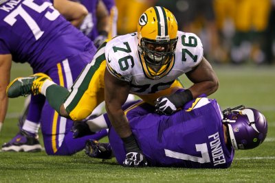 Point of Veau: Let's Hope Mike Daniels' Threats of Off-Field Violence Are Figurative