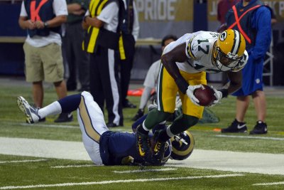 Point of Veau: Don't Count on Davante Adams Playing Meaningful Snaps Early