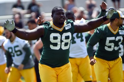 Packers DL Letroy Guion Takes First Step Back from Injury