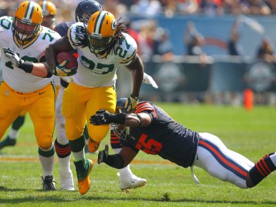 On Both Sides of the Ball, Packers Still Running into Problems