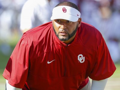 Report: Jerry Montgomery Leaves Oklahoma to Join Packers Staff