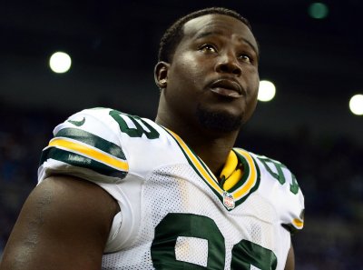 Report: Packers DL Letroy Guion Arrested for Firearm, Marijuana Possession