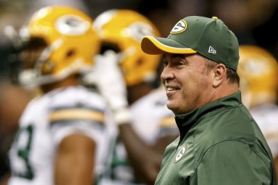 Report: Packers' Mike McCarthy to Relinquish Play-Calling Duties