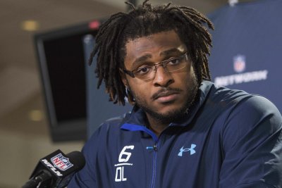 T.J. Clemmings Is One of Few Offensive Linemen That Could Interest Packers in First Round