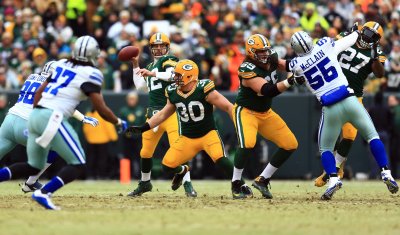 What Offensive Wrinkles May Packers Show in 2015?