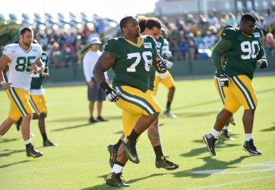 Packers and Mike Daniels Reportedly Break Off Negotiations