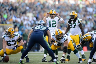 Packers vs. Seahawks: 5 Things to Watch and a Prediction for Week 2