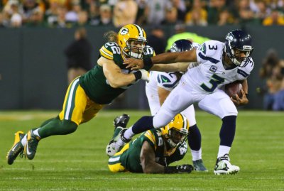 Does Clay Matthews' Productivity Change Throughout the Season?