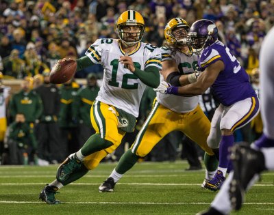 Packers Post-Season Likely Rides on Vikings Game