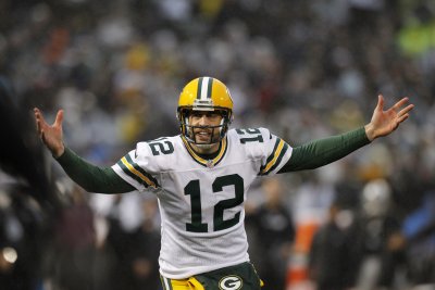 Hey Packers Fans, Take a Step Back!