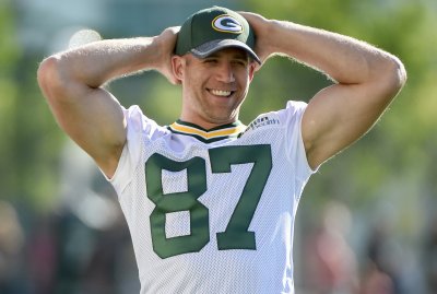 Green and Bold: R-E-L-A-X about Jordy Nelson 
