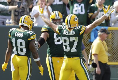Packers 34 Lions 27: Game Balls & Lame Calls
