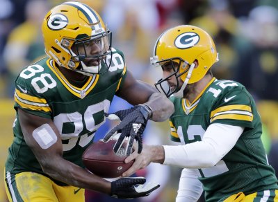 Running into January: Packers' run game has been a Picture of Stagnancy