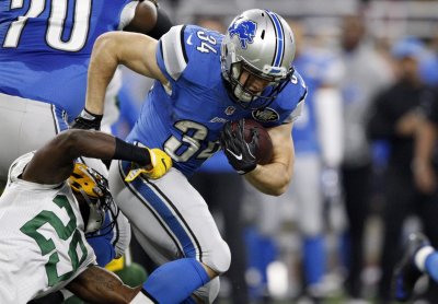 Packers 31 Lions 24: Game Balls & Lame Calls 
