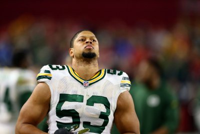 Nick Perry, Packers reach new deal to keep him in Green Bay