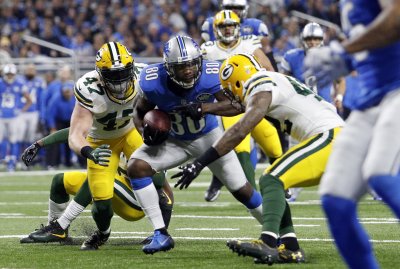 Burnett Helps Masks Packers' Second-Level Deficiencies