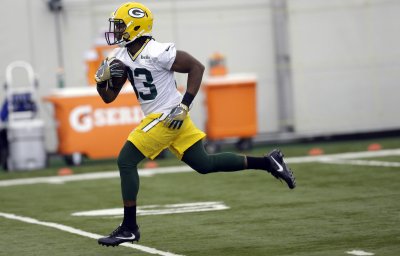 Choice, diversity defines Packers' backfield