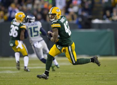 Packers Nickel Defense Offers Plenty of Options 