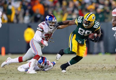 Barber: Packers Were "Amazing" With Montgomery in the Backfield