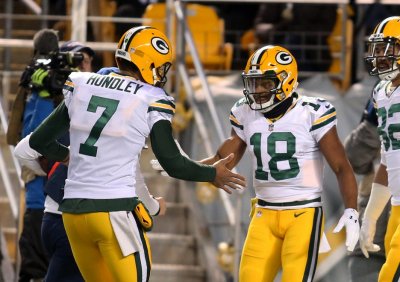 Packers Stock Report: Offense Surprises in Pittsburgh