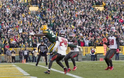 Packers 26 Buccaneers 20 (OT): Game Balls & Lame Calls
