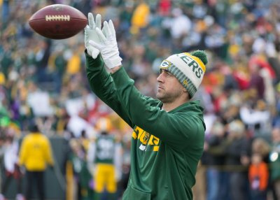 Packers Question of the Day: Rodgers' Clearance a Smart Move?