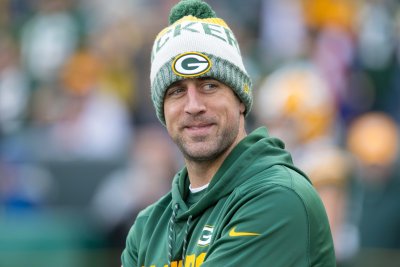 Cory's Corner: Aaron Rodgers will need defense to win out
