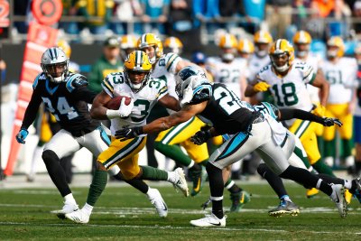 Aaron Jones Highlights Well-Rounded Packers Backfield Heading Into 2018