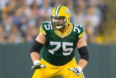 OT Bryan Bulaga and LB Nick Perry to begin training camp on PUP list
