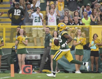 Packers 51 Steelers 34: Game Balls & Lame Calls