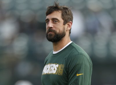 Packers' Aaron Rodgers 'ready to roll' against Bears, Khalil Mack