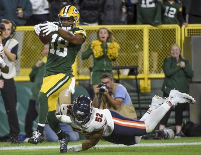 Randall Cobb has career night amidst Packers' historic win