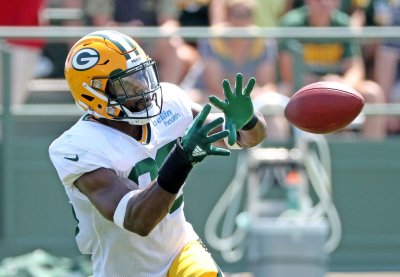 Ty Montgomery traded to the Baltimore Ravens 
