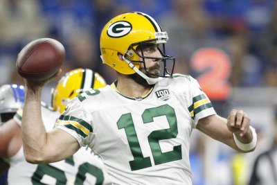 Aaron Rodgers, Packers' offense on the cusp of 'getting things going'