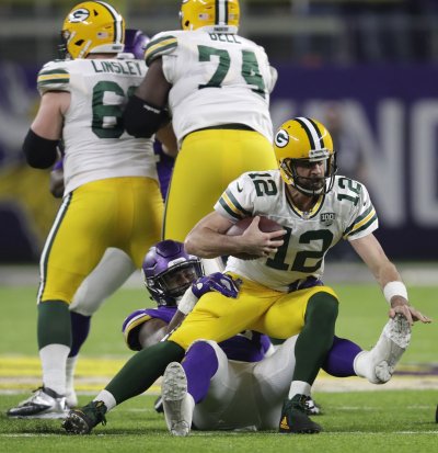 Cory's Corner: Aaron Rodgers Must Take Chances