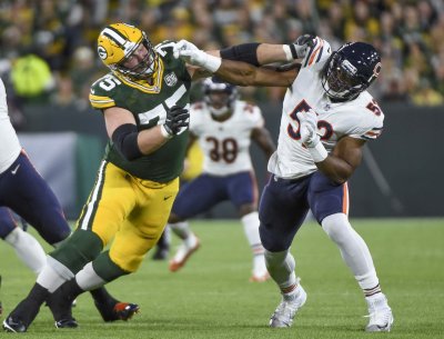 Packers' Bryan Bulaga ruled OUT against Khalil Mack, Bears