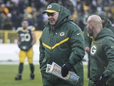 Packers Need a Head Coach that can Reach Aaron Rodgers 