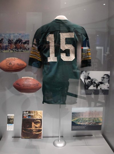 Who is the Greatest Packers Quarterback of All-Time?