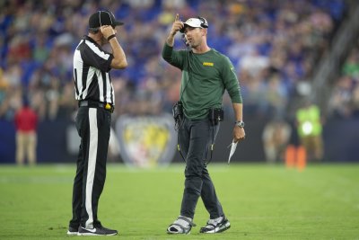 Why Packers will beat Raiders and why they might not 