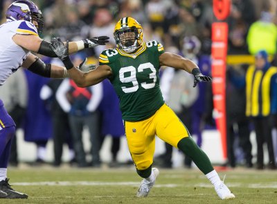 Packers trade Reggie Gilbert to Titans 