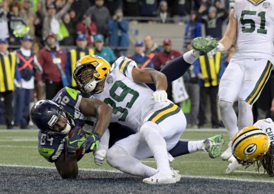 Campbell 'fortunate' to be back with Packers