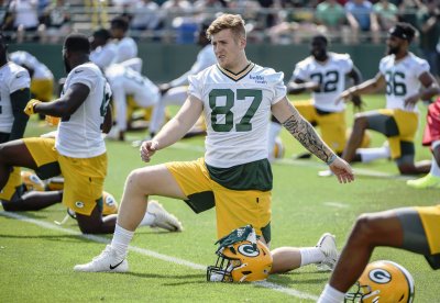 Packers' rookie Sternberger willing to weather the storm for more opportunities