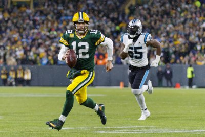 Gut Reactions: Packers hang on to beat Panthers 