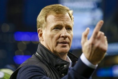 NFL Advises Clubs of Potential Salary Cap Increase For 2020