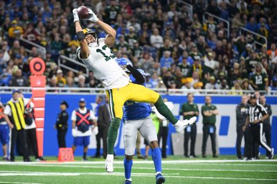 Packers 23 Lions 20: Game Balls & Lame Calls 