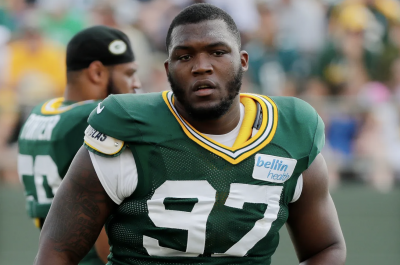 Kenny Clark works with rehab group, could miss Lions game