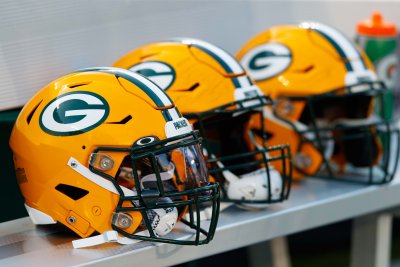 Potential MASH unit to take field in Houston for Packers 